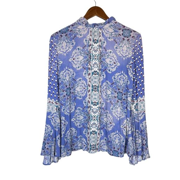 Free People Magic Mystery Sky Blue Print Long Flare Sleeve Boho Top - Picture 10 of 11